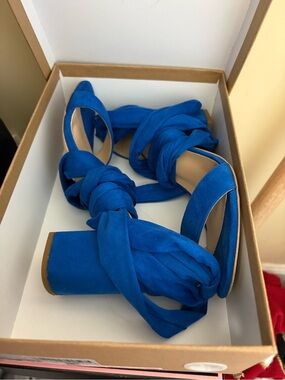 Women’s Royal Blue Wrap Block Heel